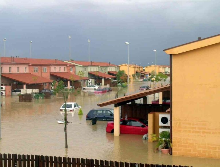 sennik zalane mieszkanie